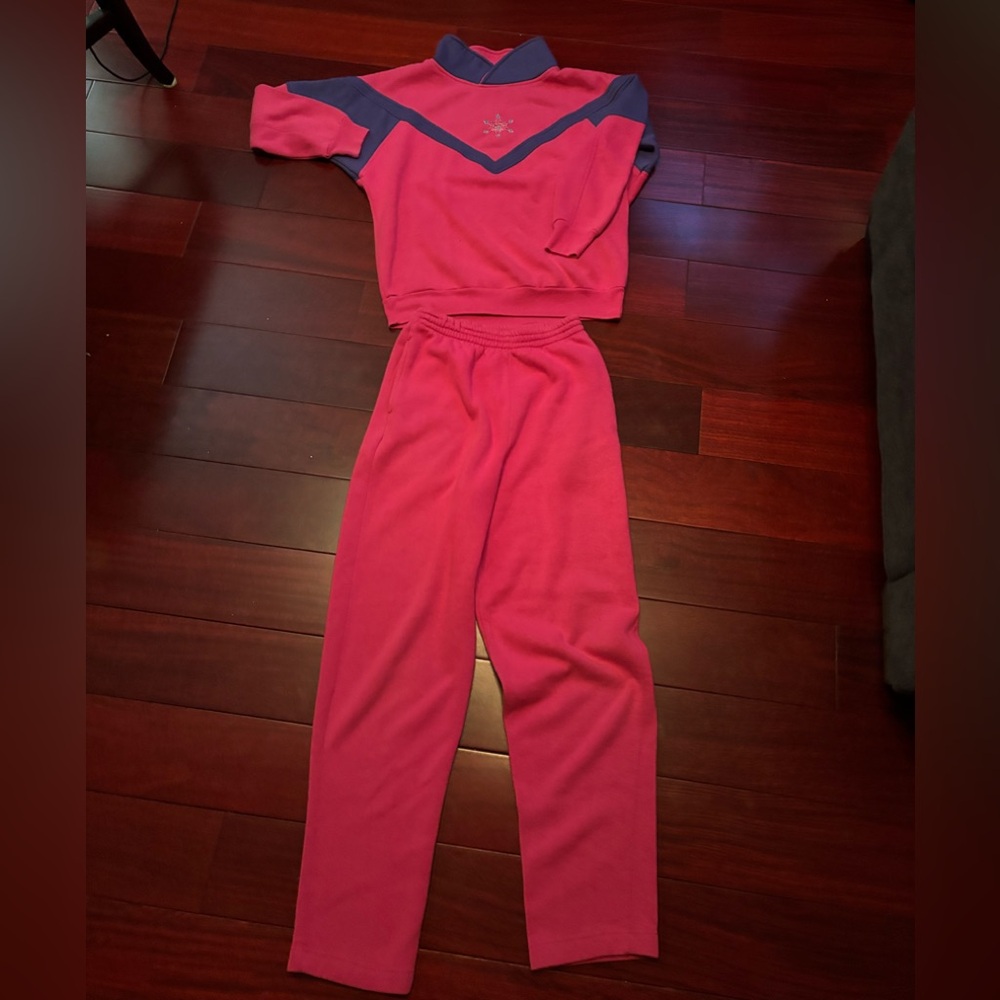 Vintage Women's Perspective Pink Jogging Suit